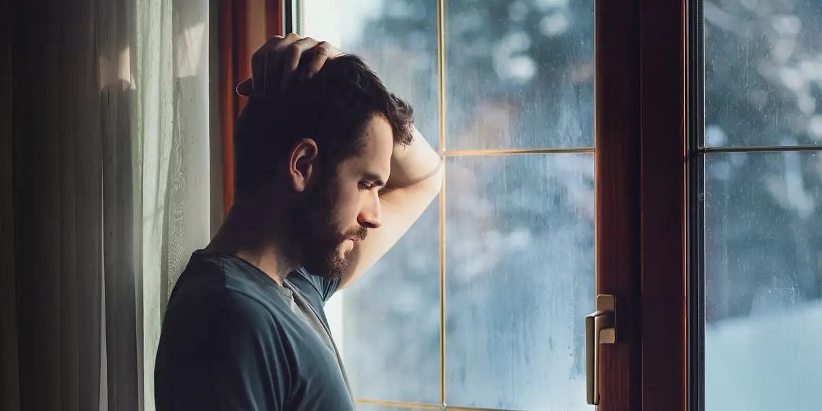 Overthinking is also a symptom (Image via Getty)